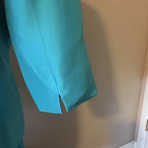 Travis Ayers Silk Skirt Suit - Picture 5 of 7